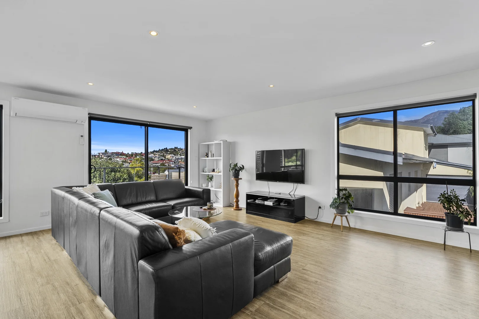 Additional image 8 of 3/205 New Town Road, New Town TAS 7008