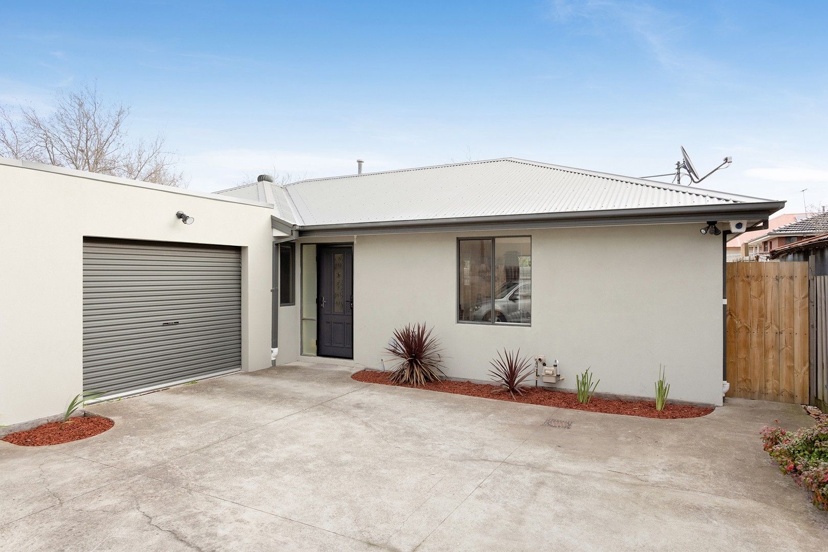 3 bedrooms Townhouse in 2/115 Grange Road FAIRFIELD VIC, 3078