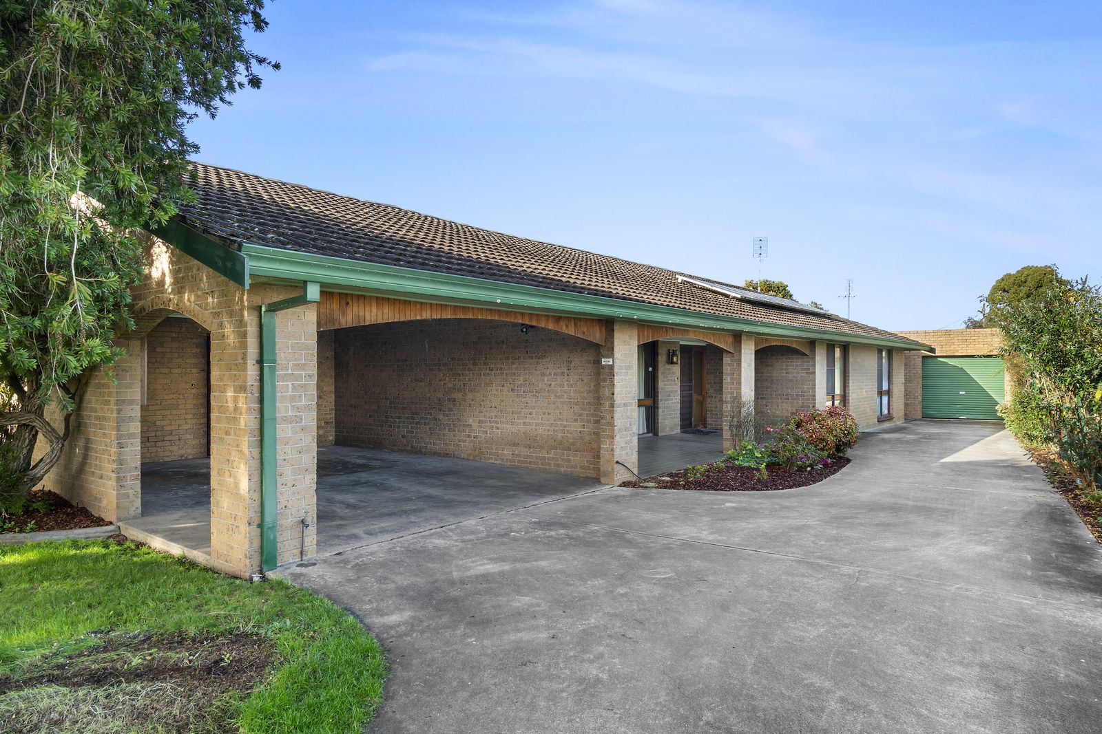 3 bedrooms House in 66 Jennings Street COLAC VIC, 3250