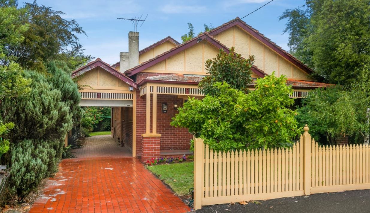 4 bedrooms House in 73 Glass Street ESSENDON VIC, 3040