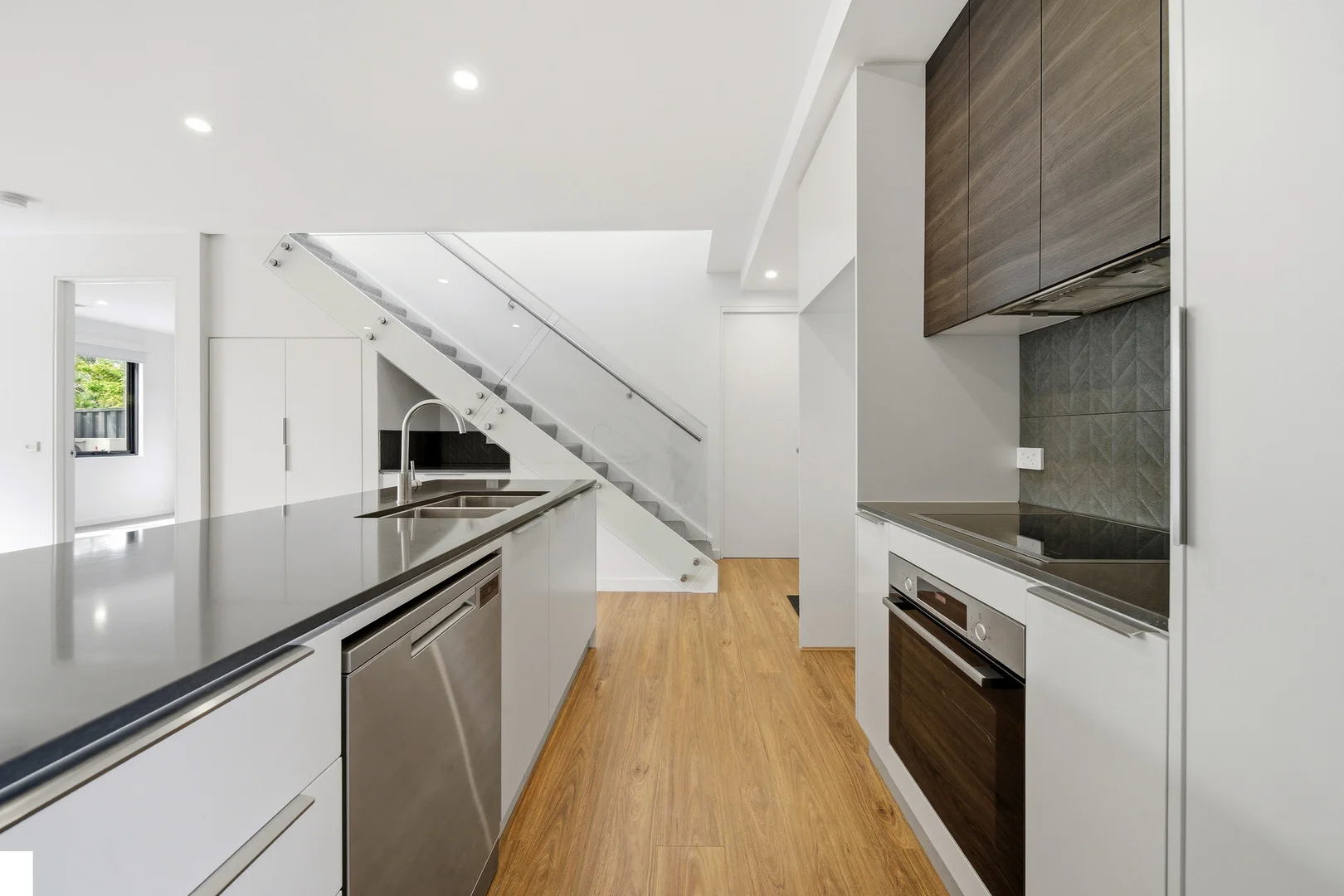 Additional image 12 of 4/12 Shumack Street, Weetangera ACT 2614