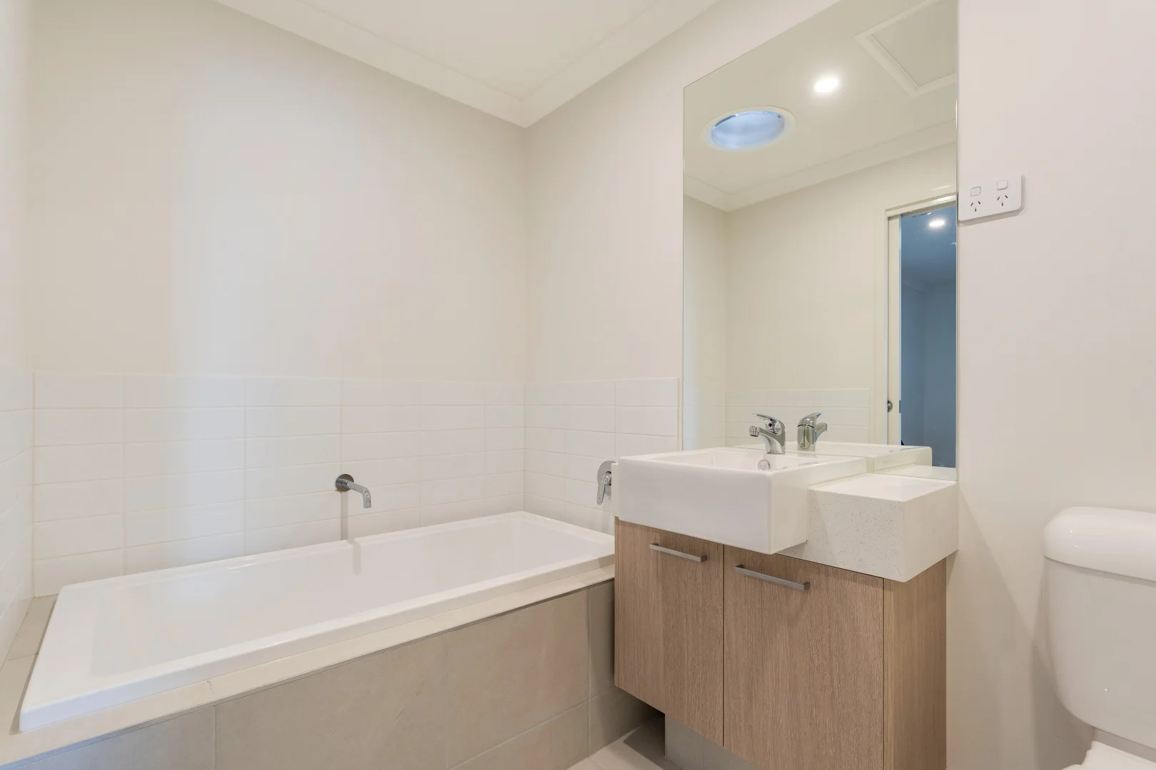 Additional image 19 of 183 Vearings Road, Wollert VIC 3750