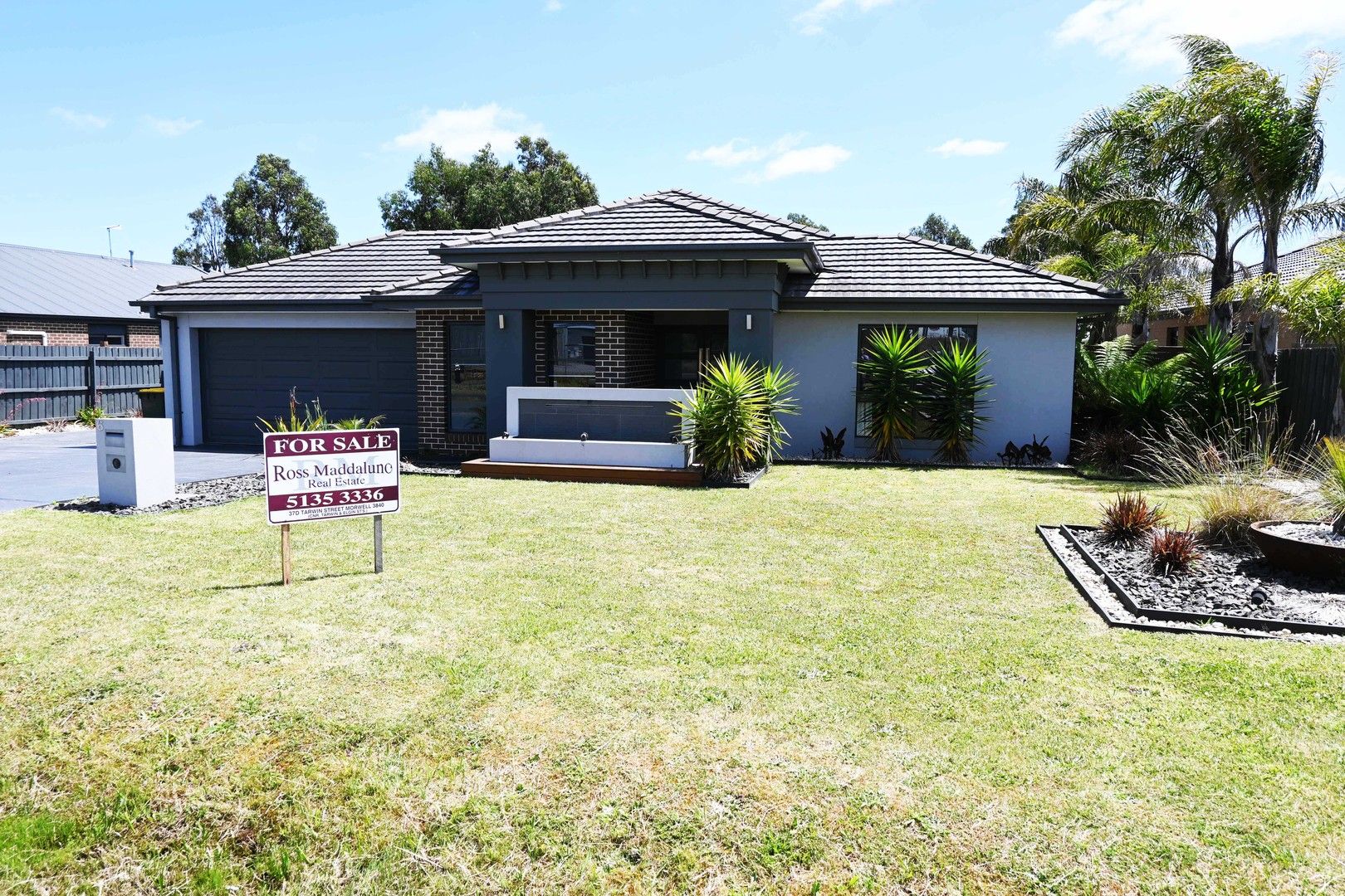 5 bedrooms House in 6 Godridge Road MORWELL VIC, 3840