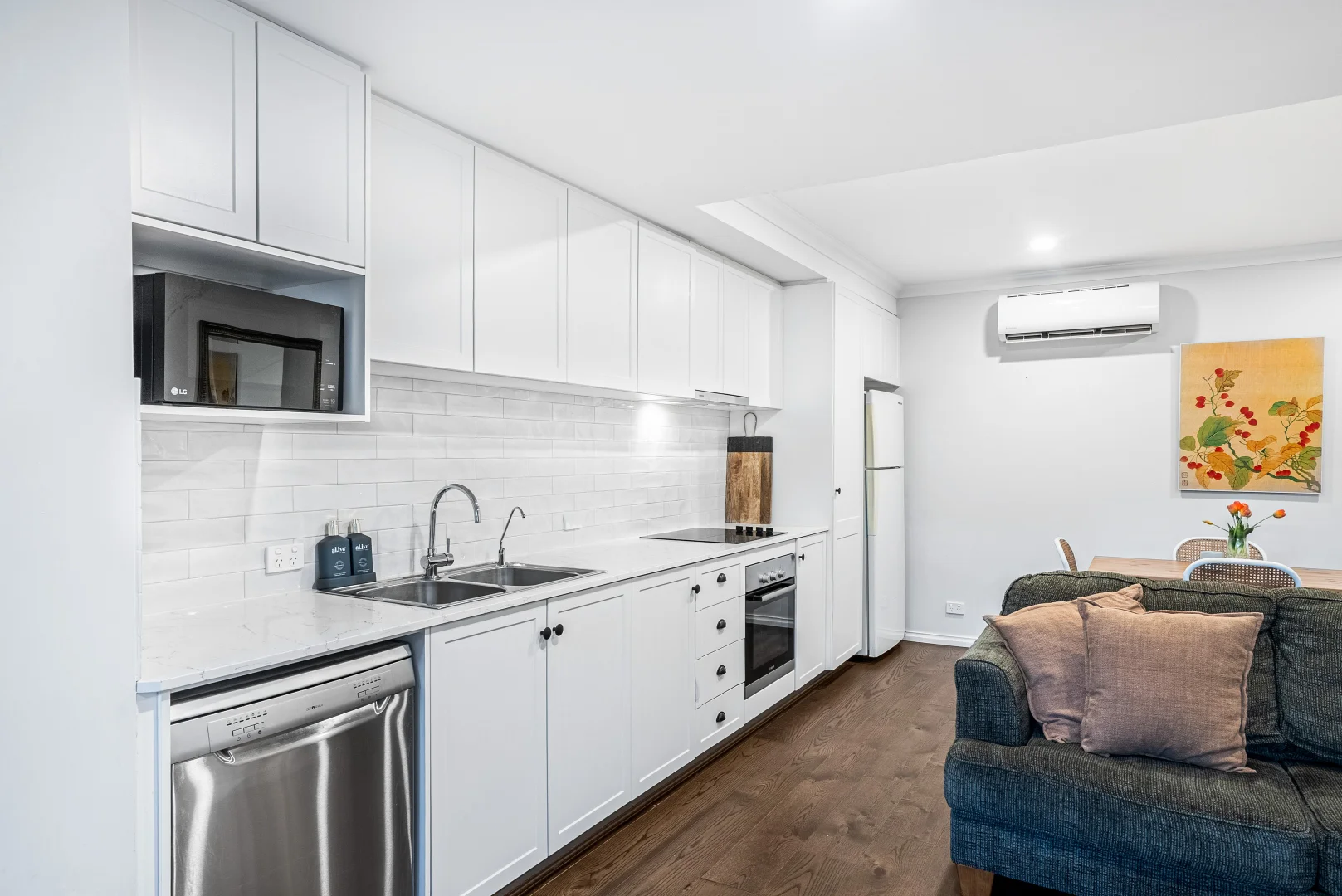 Additional image 10 of 3/215 Alice Street, Doubleview WA 6018