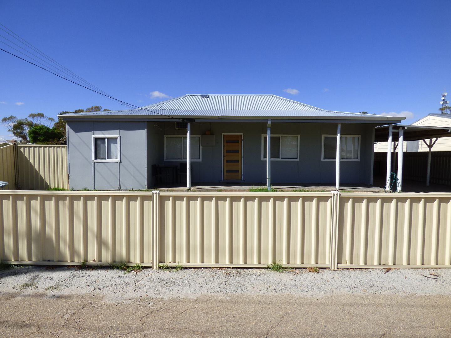 69 Duff St, Merredin WA 6415 Domain