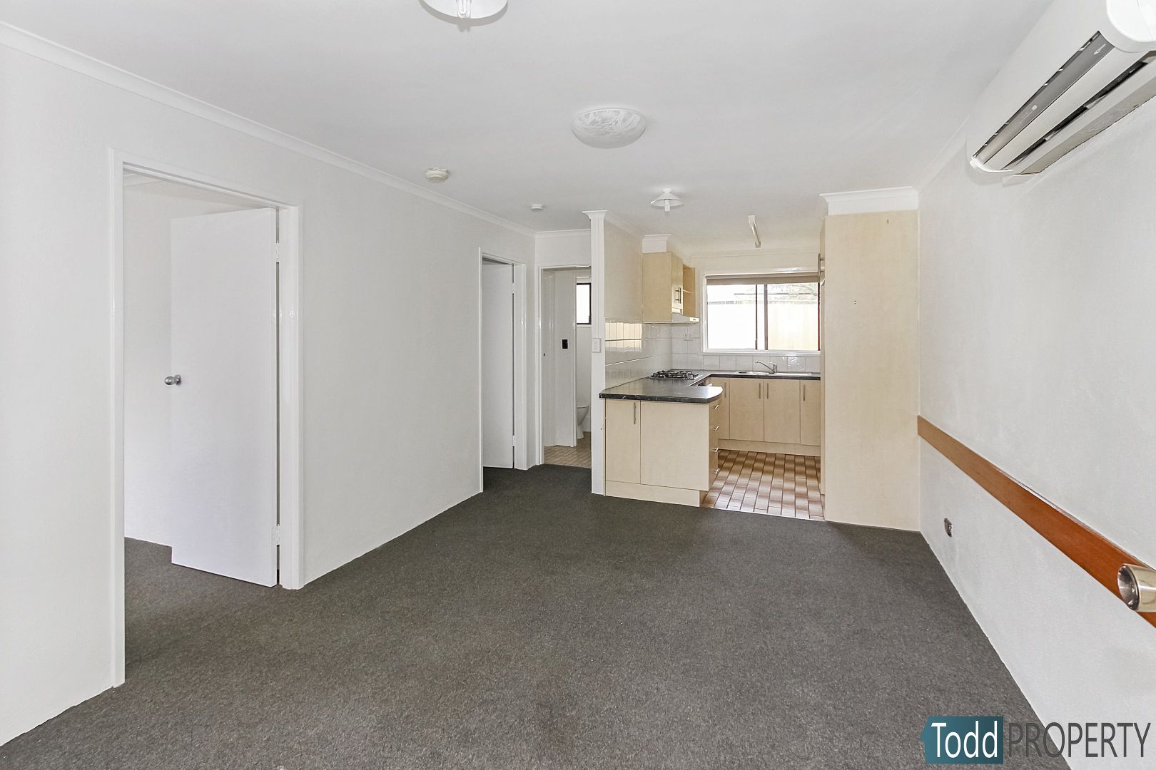 UNIT 5/8-10 Mitchell Street, Heathcote VIC 3523, Image 1