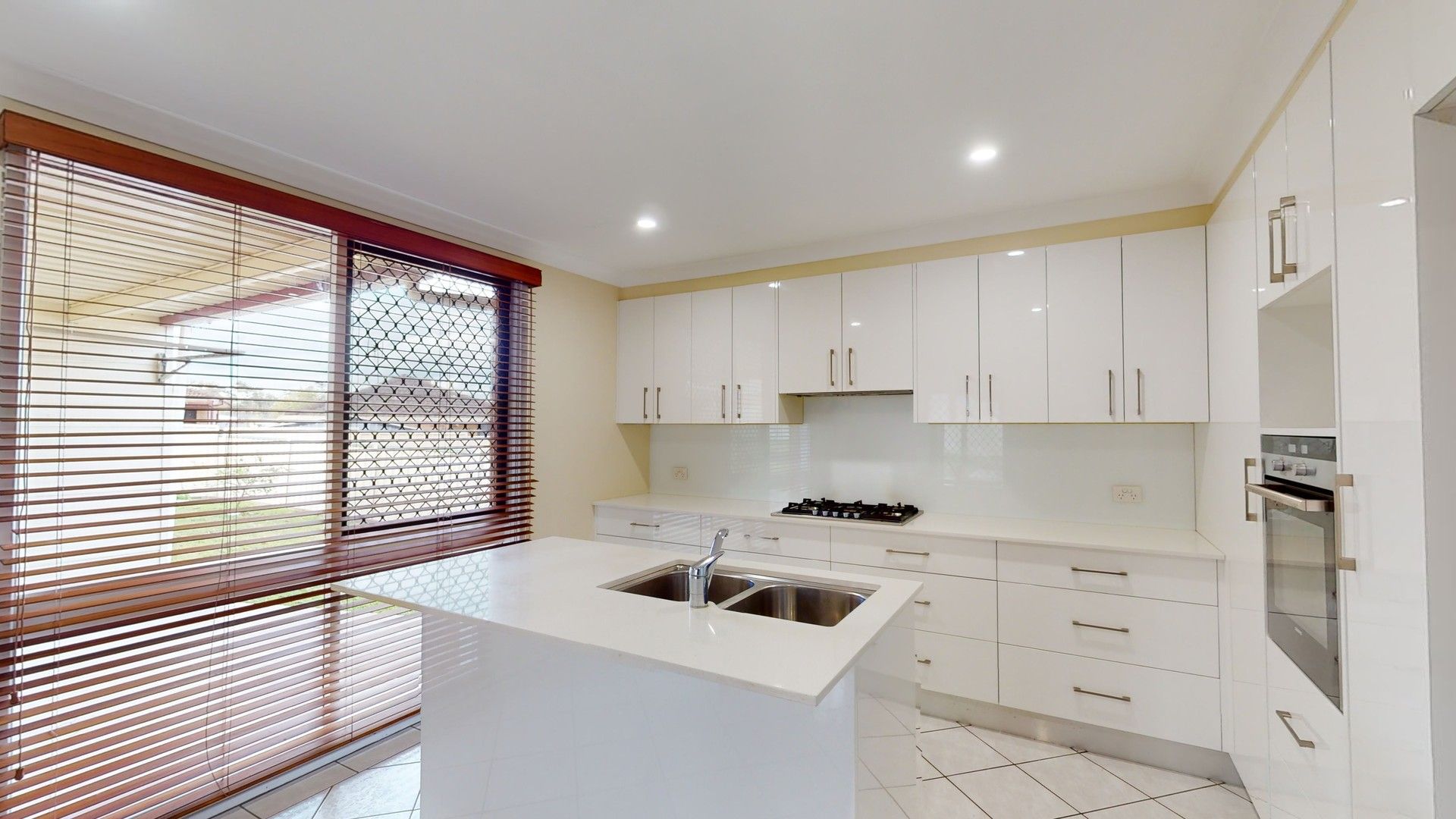 3 bedrooms House in 17 Moran Close METFORD NSW, 2323