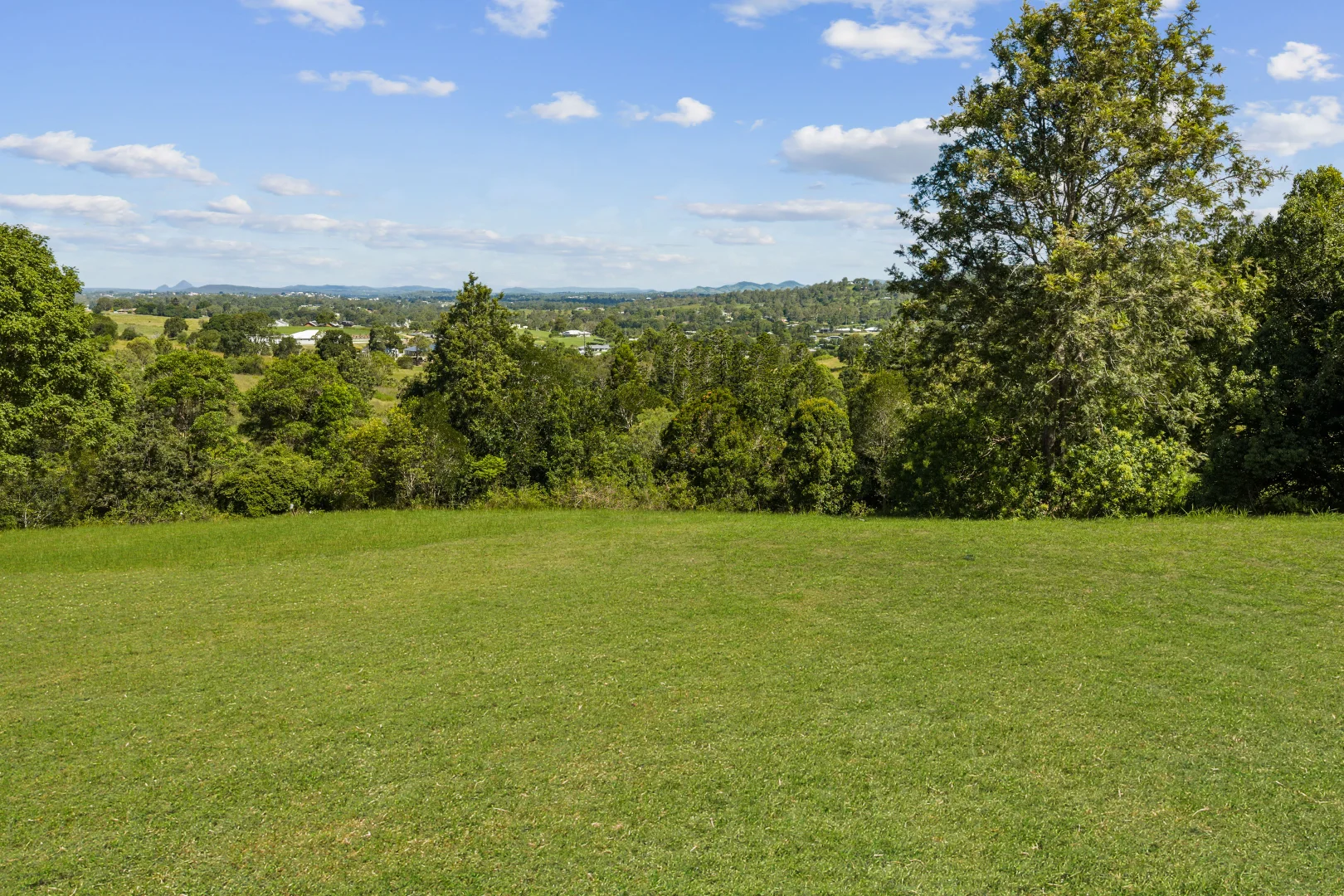 Additional image 9 of 2 Rammutt Road, Chatsworth QLD 4570