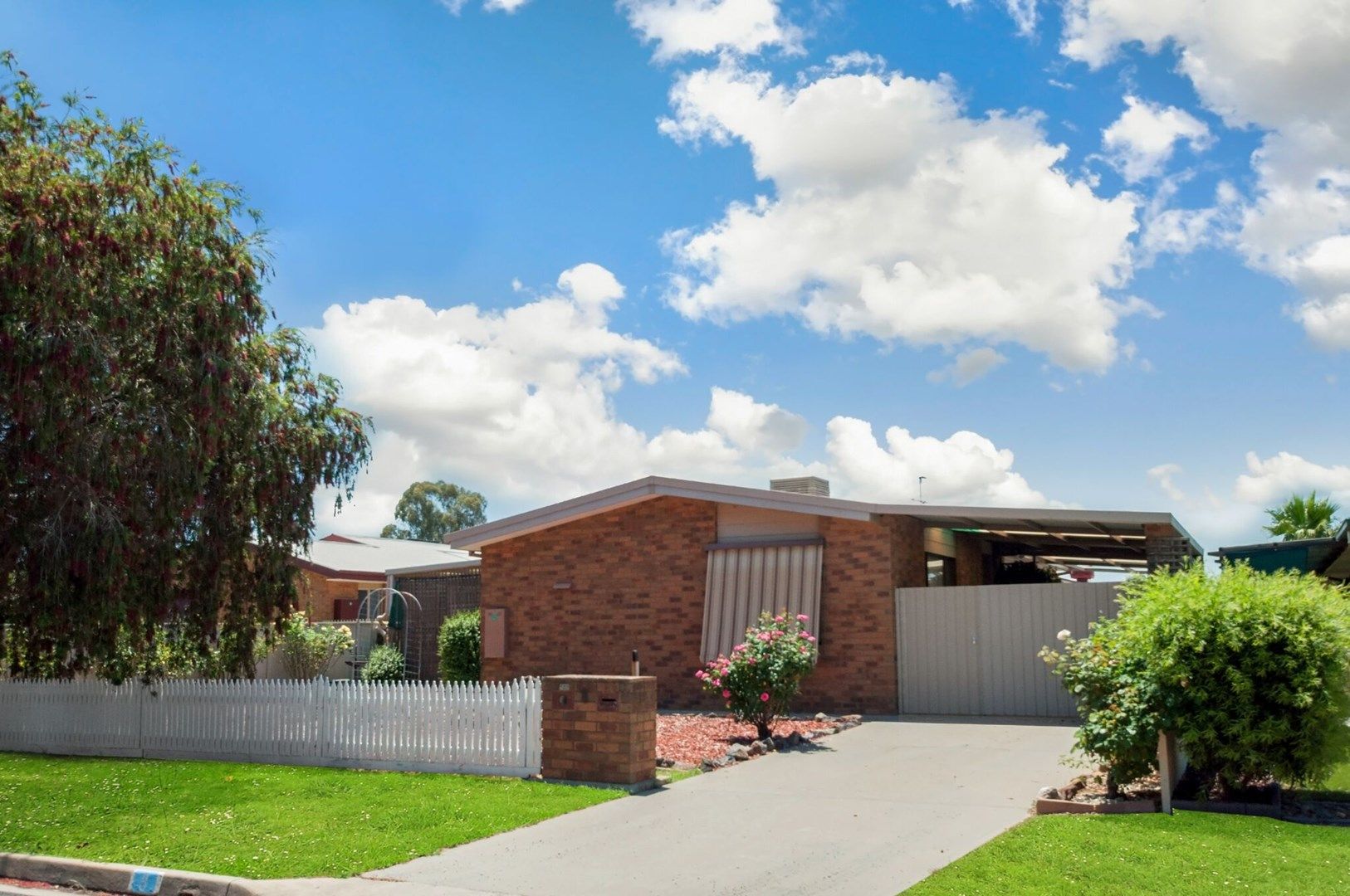 8 Hazelle Court, Yarrawonga VIC 3730, Image 0