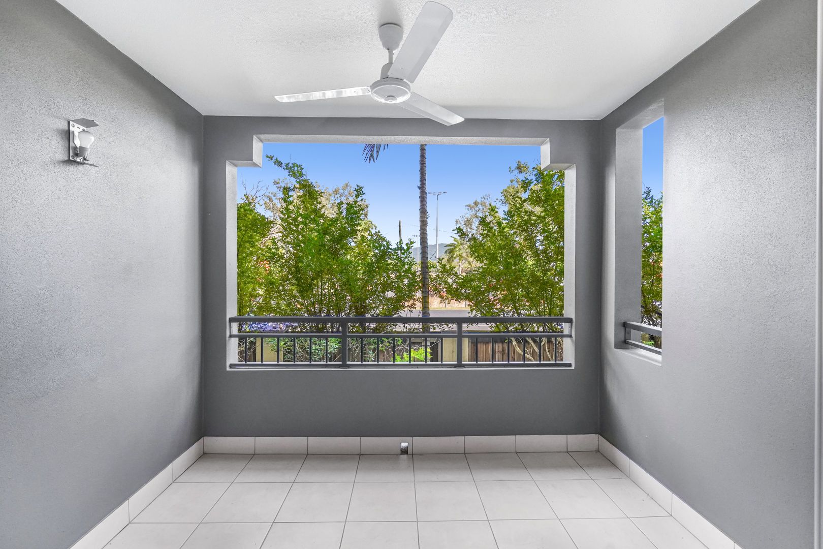 721/12-21 Gregory Street, Westcourt QLD 4870, Image 1