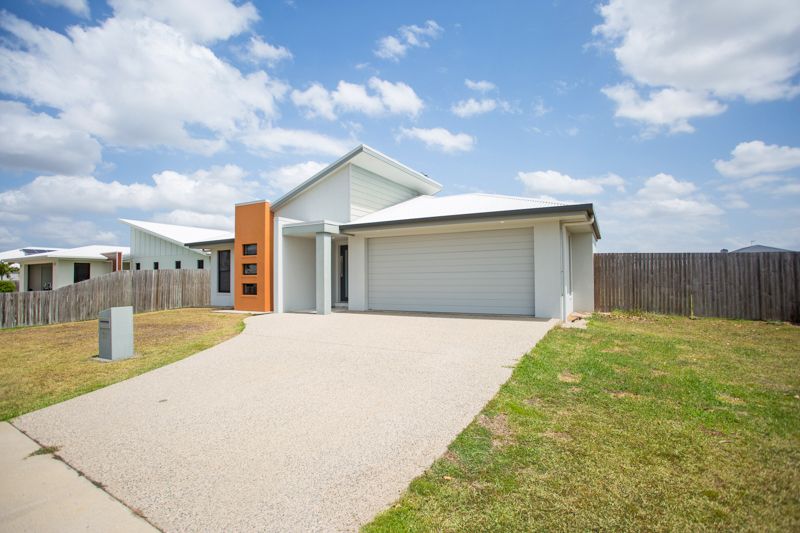 27 Bachelor Court, Marian QLD 4753, Image 2