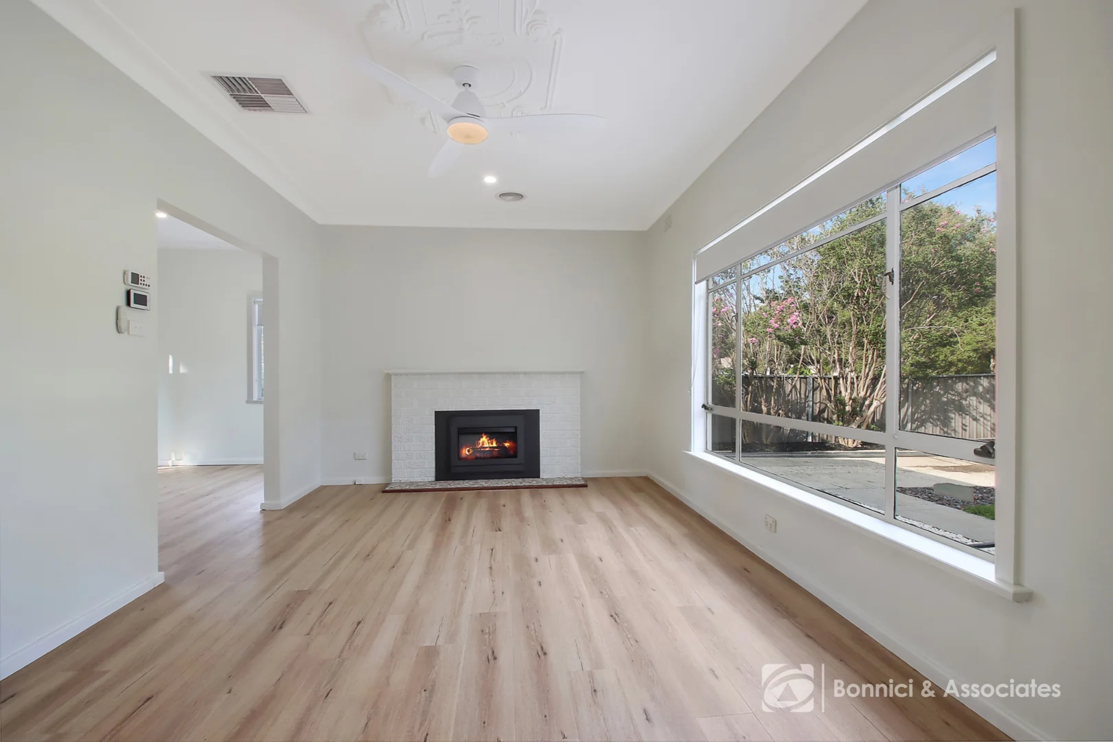 Additional image 2 of 992 Wingara Street, North Albury NSW 2640