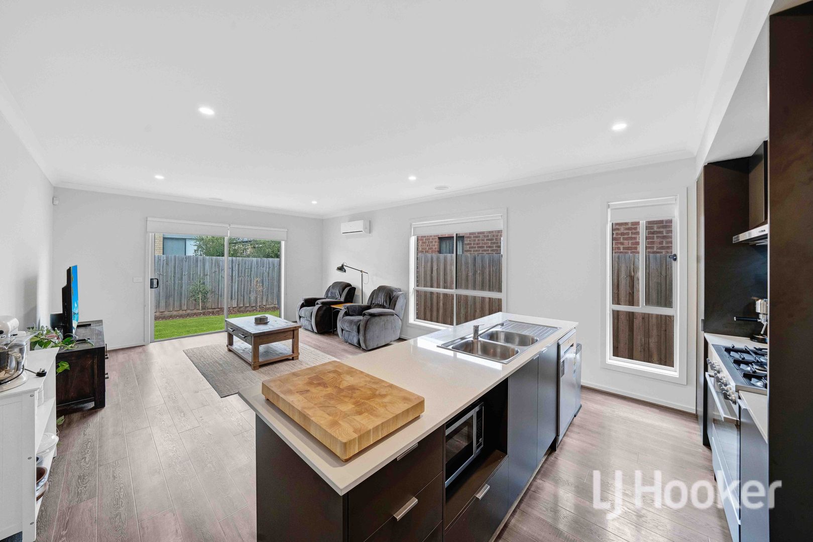 30 Marriott Boulevard, Weir Views VIC 3338, Image 1