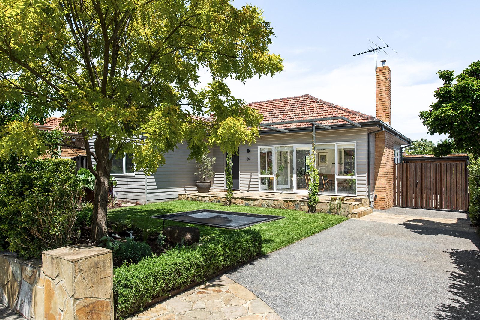 37 Fulham Grove, Reservoir VIC 3073, Image 0