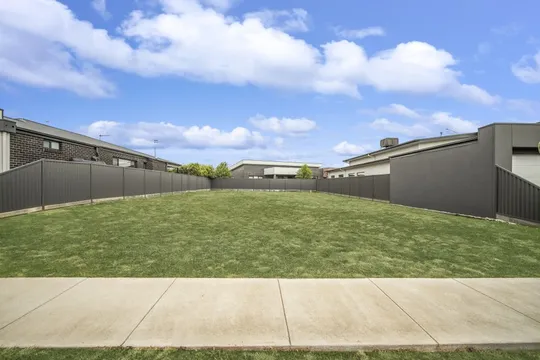 5 Lovering Way, Lucas VIC 3350 | Domain