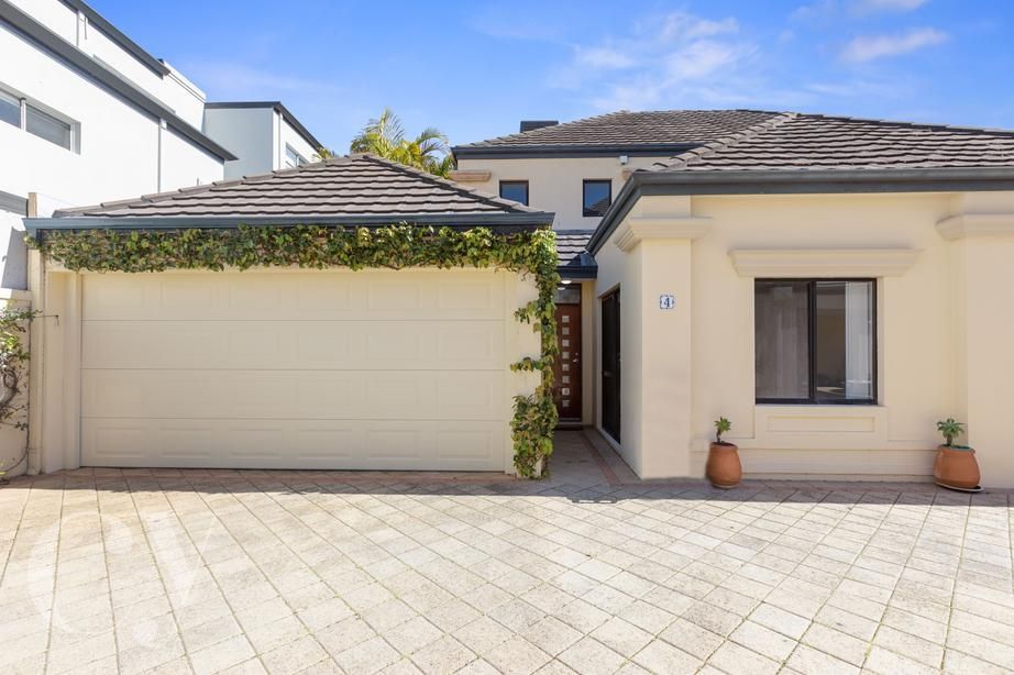 2 bedrooms House in 4/11 The Avenue CRAWLEY WA, 6009