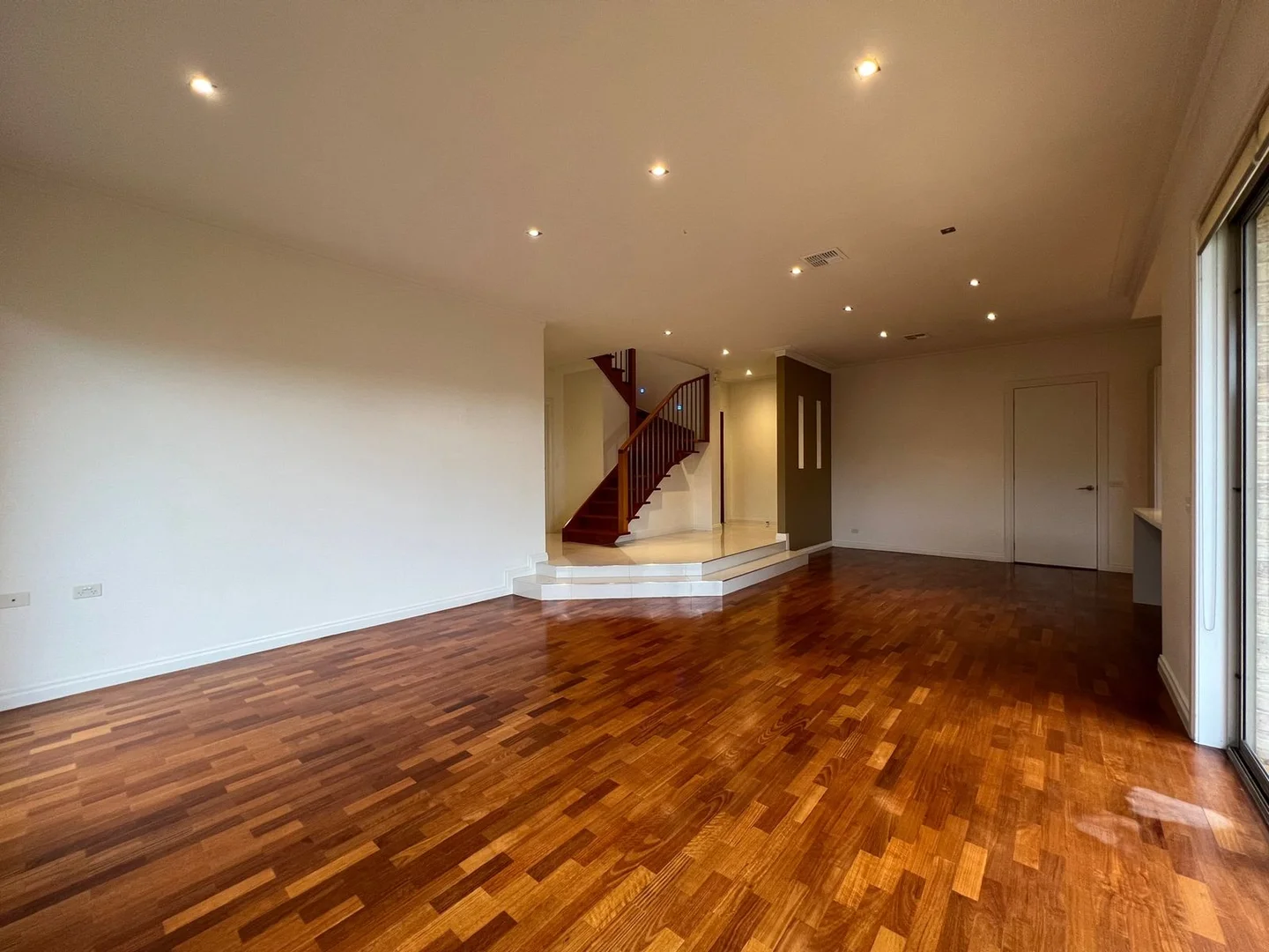 Additional image 16 of 2/47 Briggs Street, Mount Waverley VIC 3149