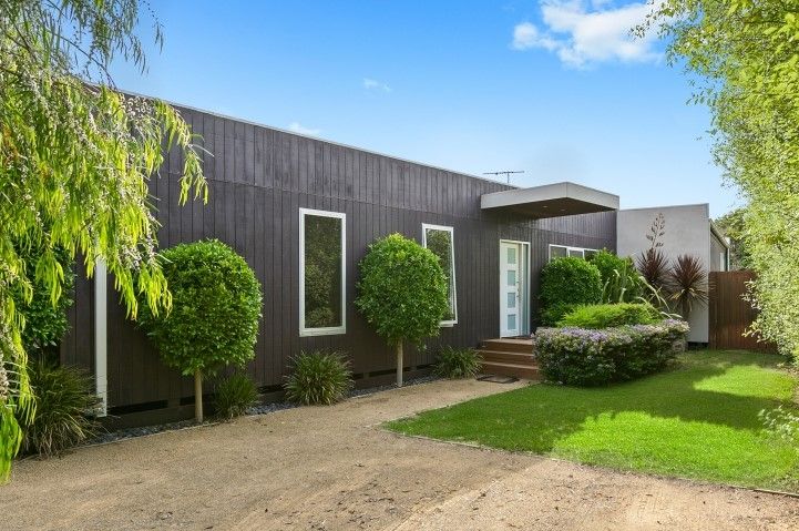 13 Charles Street, Blairgowrie VIC 3942, Image 1