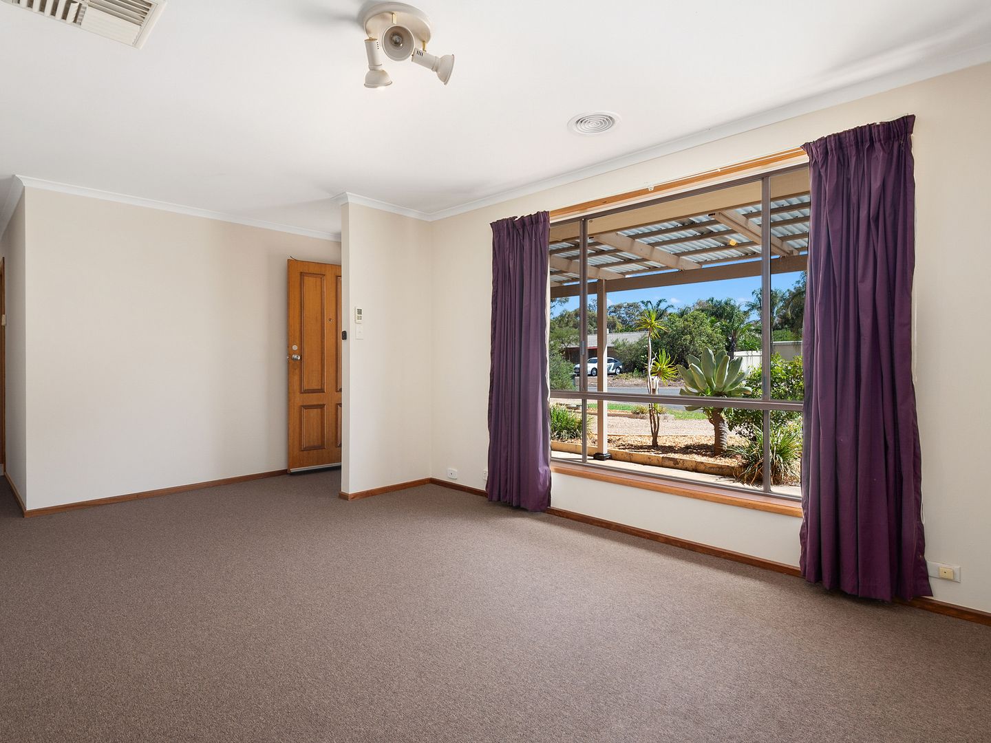 6 Joan Court, Burton SA 5110, Image 1