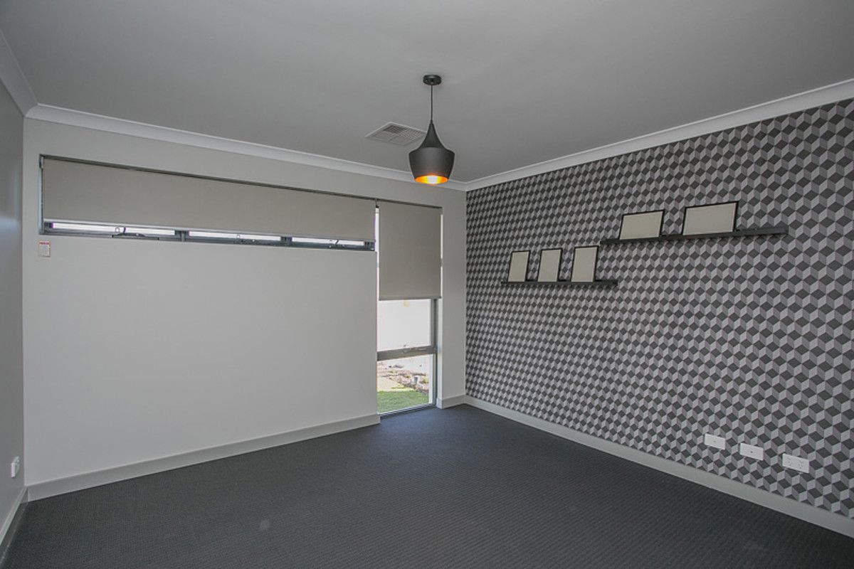 27 Loggerhead Road, Alkimos WA 6038, Image 2