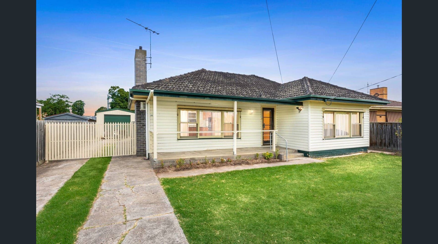 4 bedrooms House in 20 Ivy Street NEWCOMB VIC, 3219