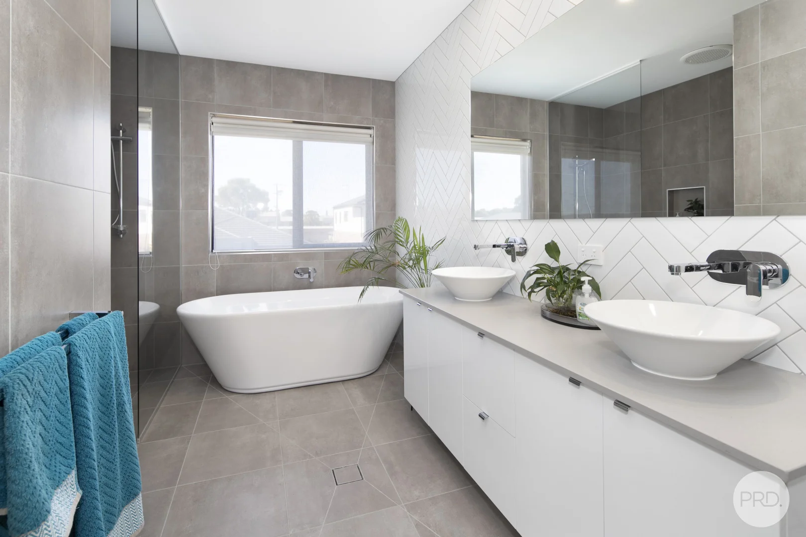 Image 12
