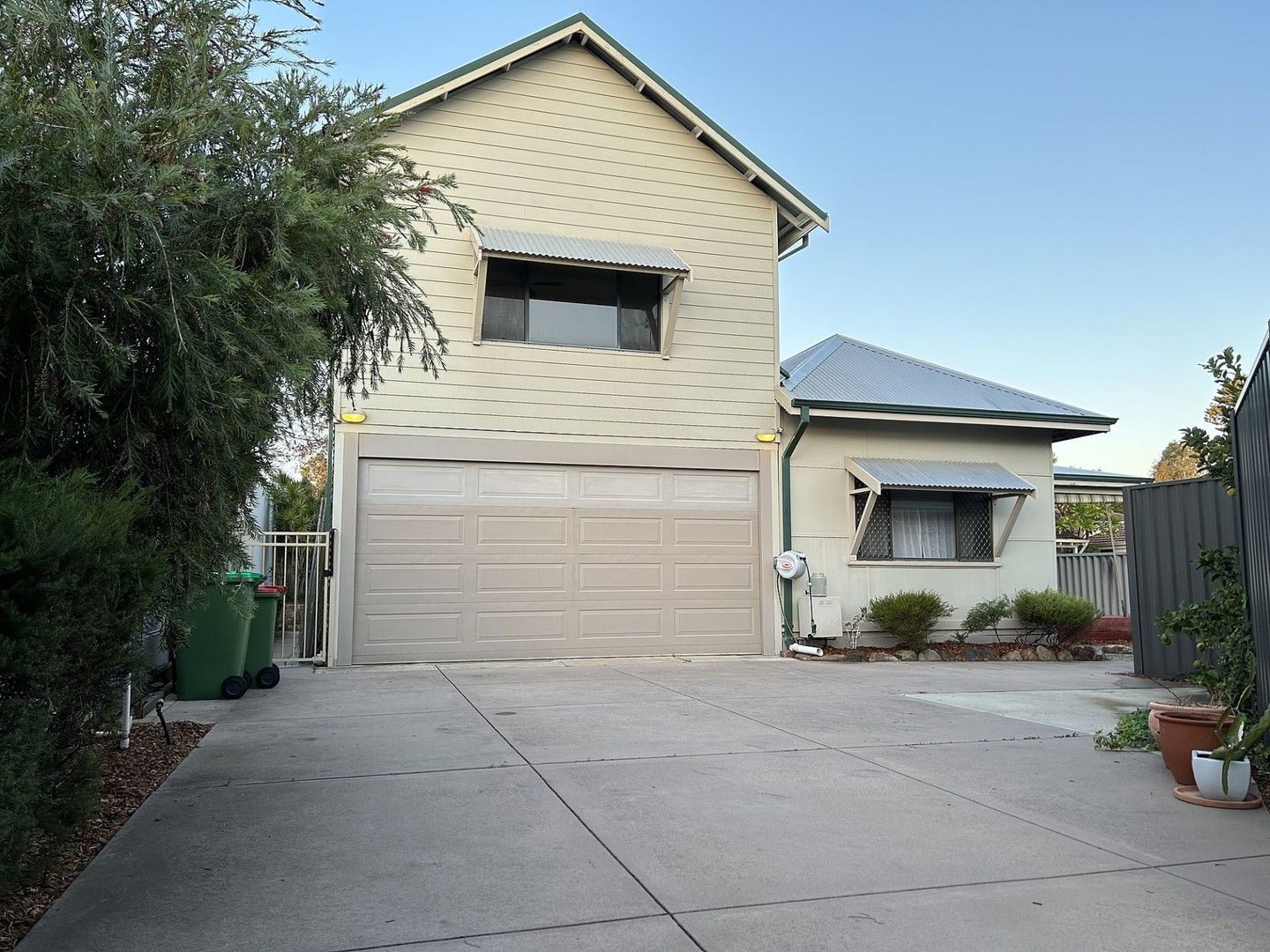 4 bedrooms House in 48A Point Walter Rd BICTON WA, 6157