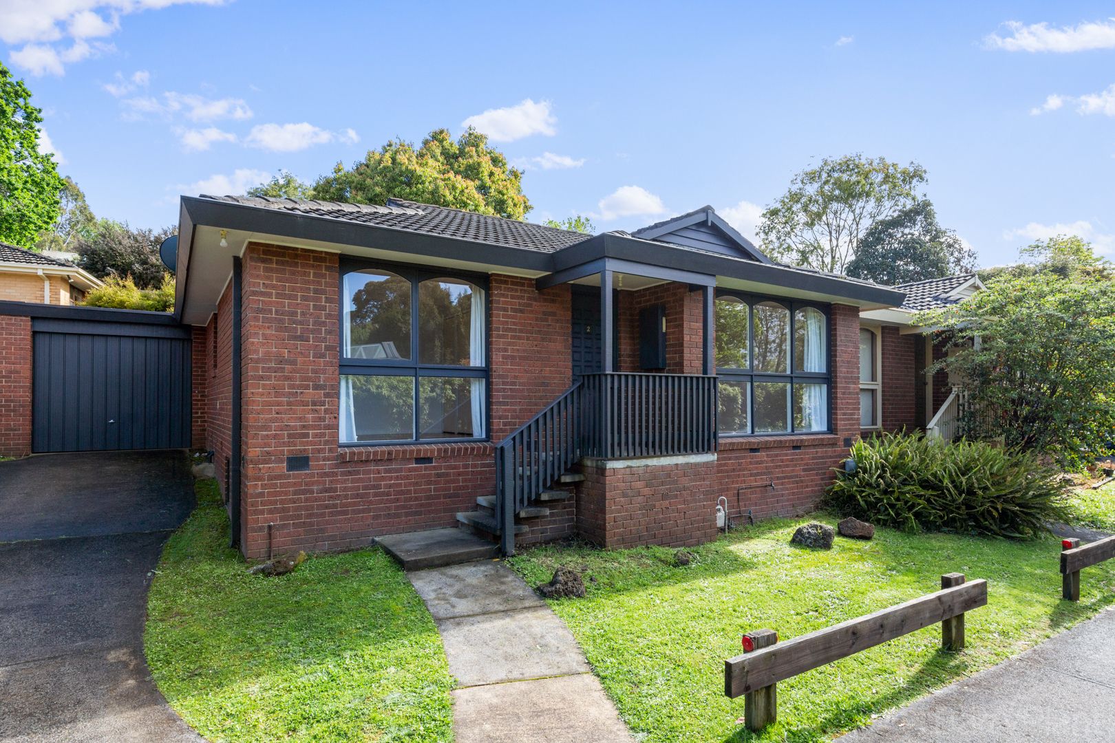 2 bedrooms Apartment / Unit / Flat in 2/3 Orchard Grove HEATHMONT VIC, 3135