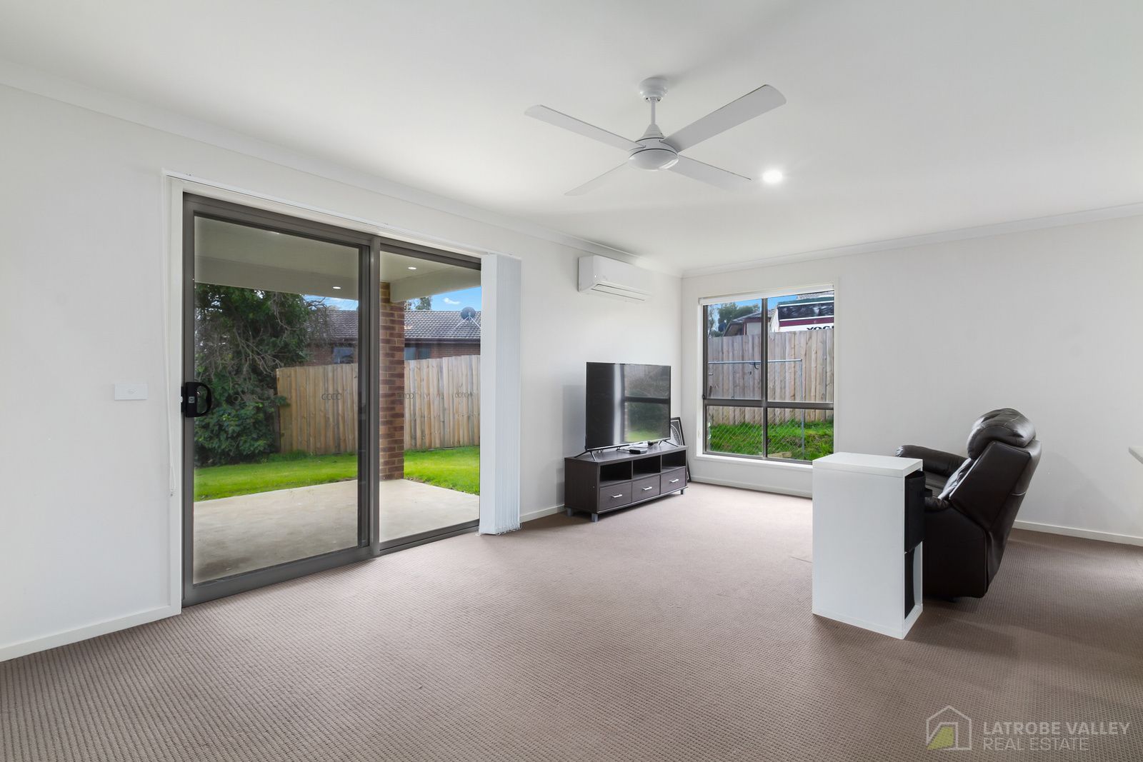 11 Curringa Court, Churchill VIC 3842, Image 2