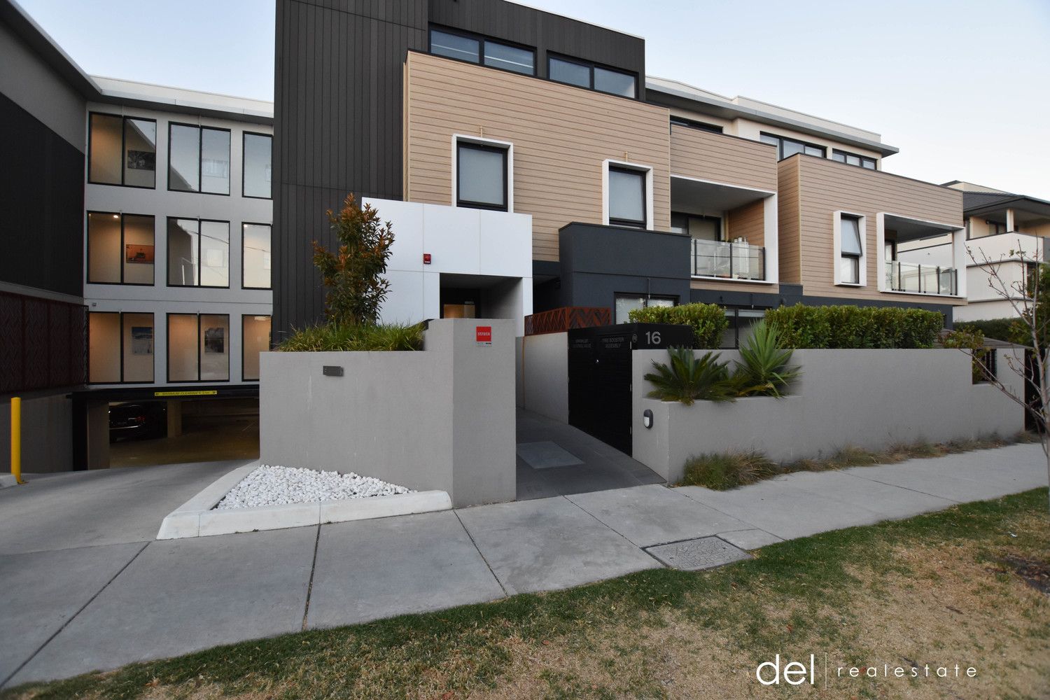 2 bedrooms Apartment / Unit / Flat in G16/16 Etna Street GLEN HUNTLY VIC, 3163