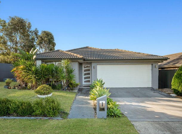 11 Montague Drive, Jordan Springs NSW 2747