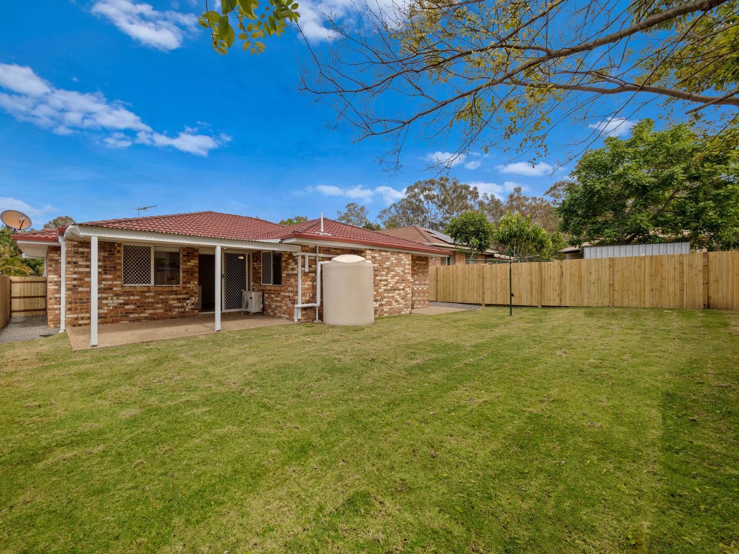 18 Palmer Crescent, Wacol  Property History & Address Research