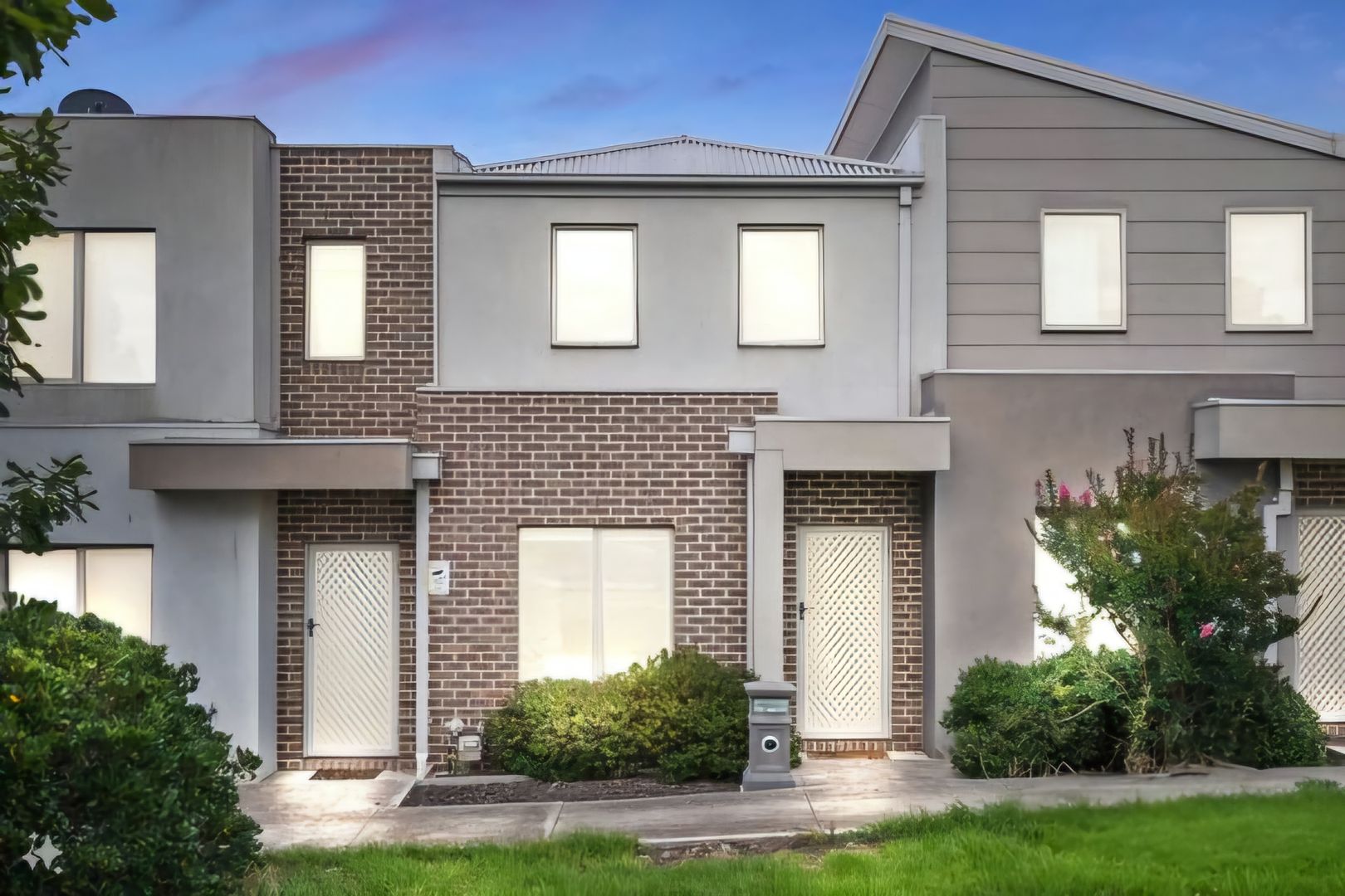 6/1 Hyde Park Avenue, Craigieburn VIC 3064