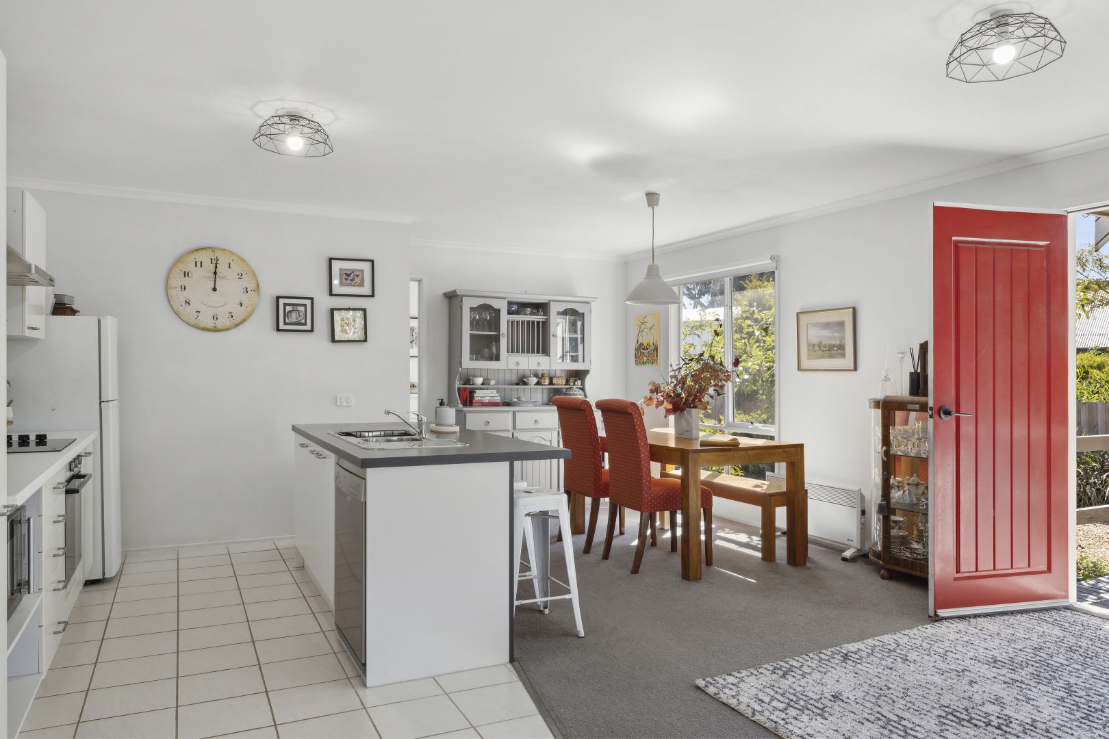 10 Tourello Street, Clunes VIC 3370, Image 2