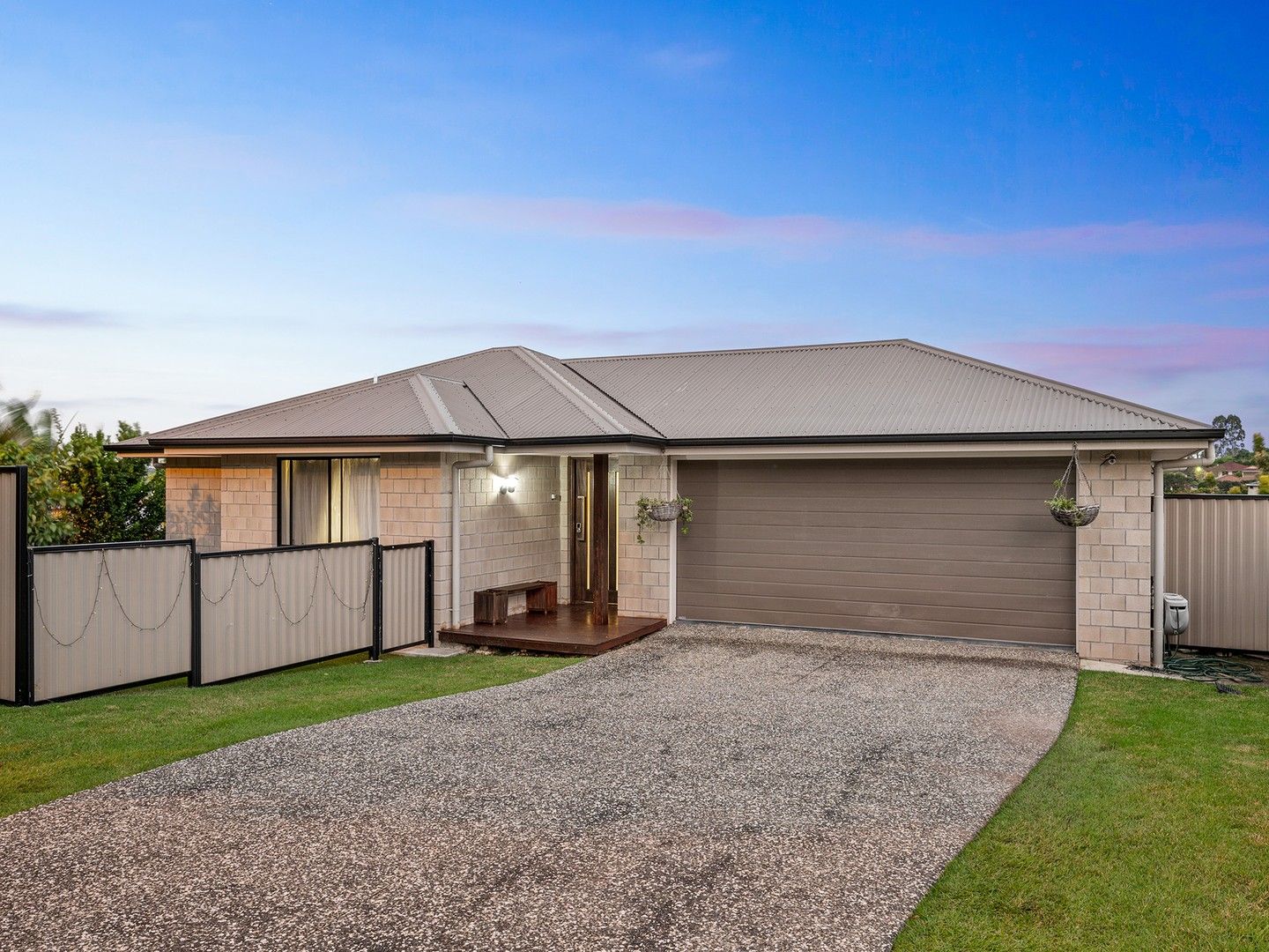 8 Kakadu Crescent, Underwood QLD 4119, Image 0