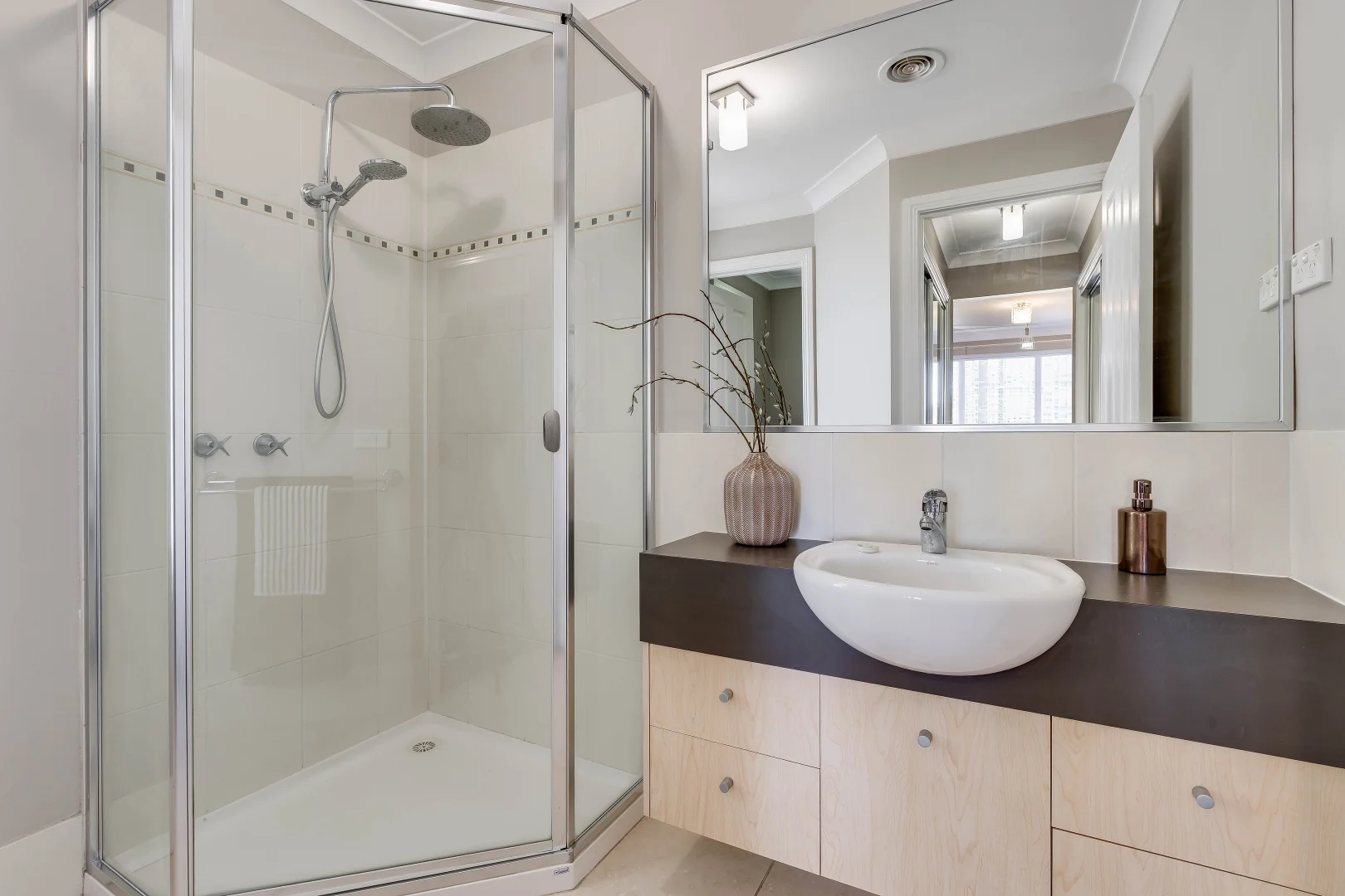 Additional image 15 of 2 Lytham Ct, West Wodonga VIC 3690