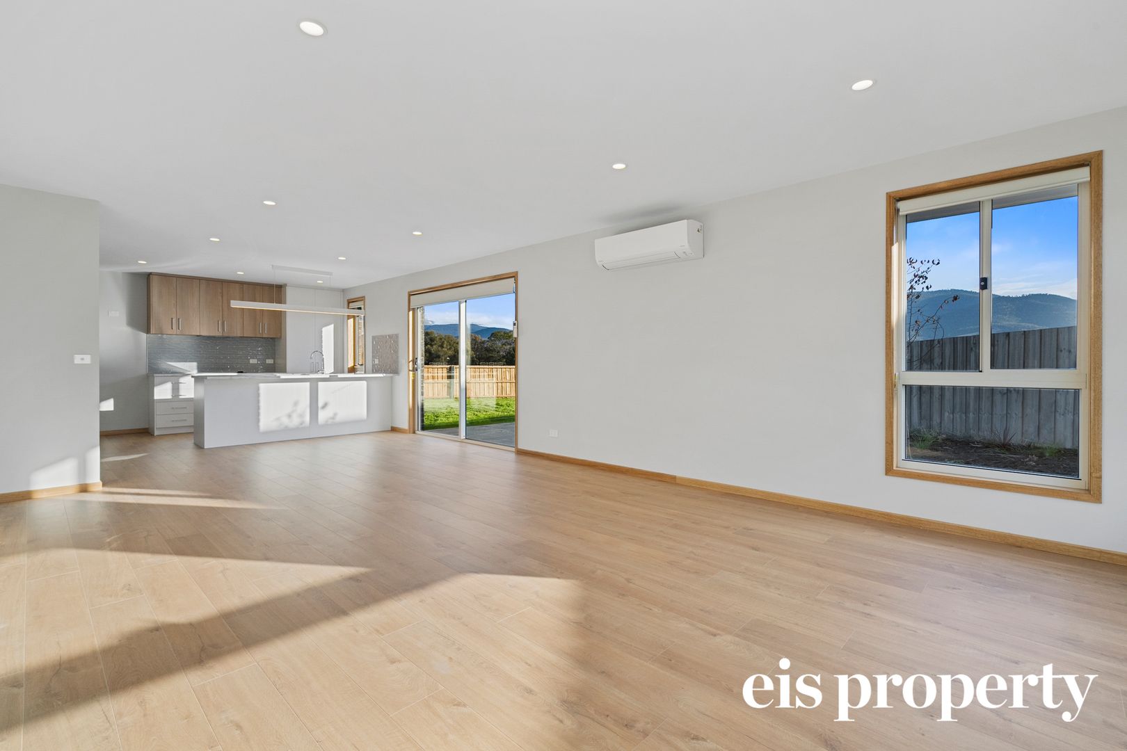 37 Fisher Drive, Herdsmans Cove TAS 7030, Image 2