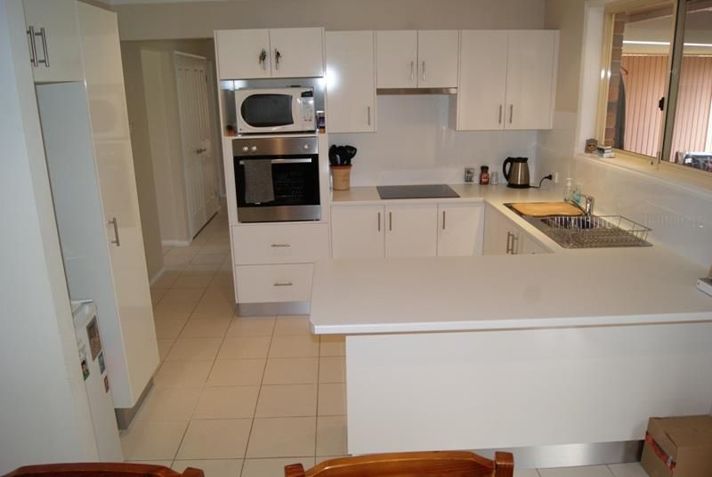 42 Robinson Way, Singleton Heights NSW 2330 House For Rent 620