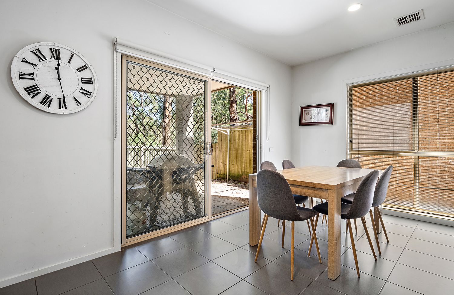 4 Autumn Way, Kilsyth VIC 3137, Image 2