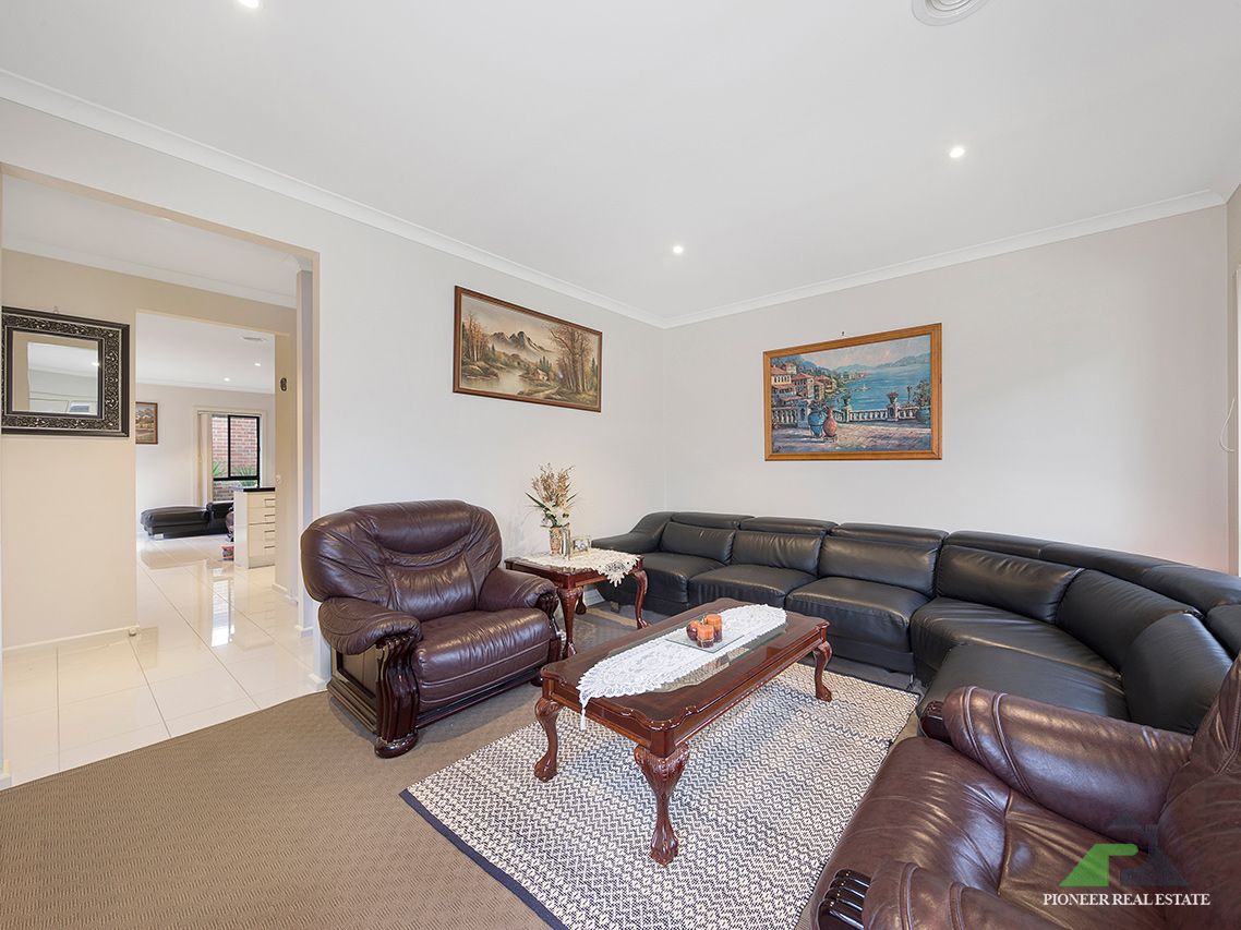 7/2-4 Edinburgh Drive, Beaconsfield VIC 3807, Image 1