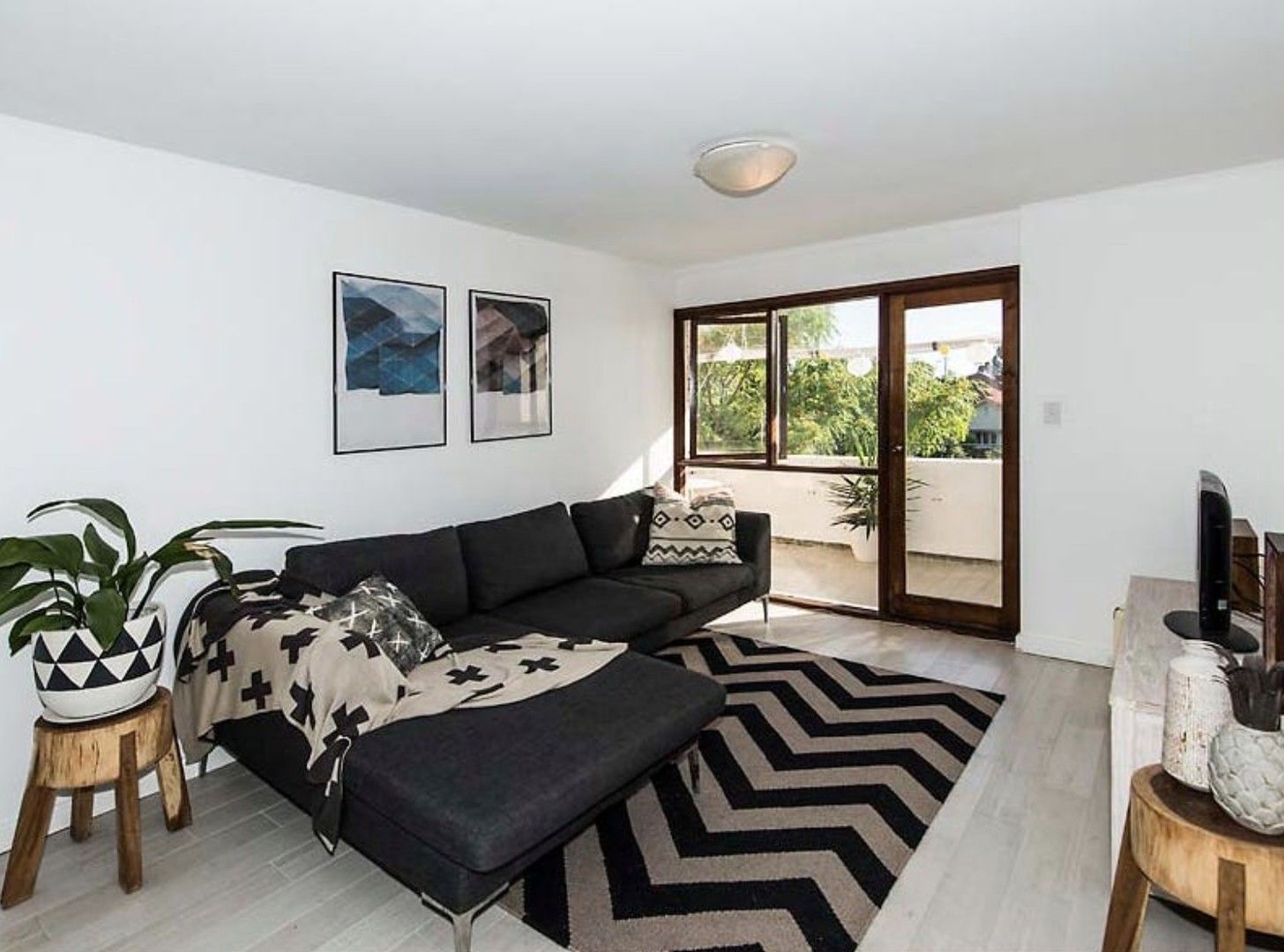 2 bedrooms Apartment / Unit / Flat in 7/336 Walcott Street COOLBINIA WA, 6050