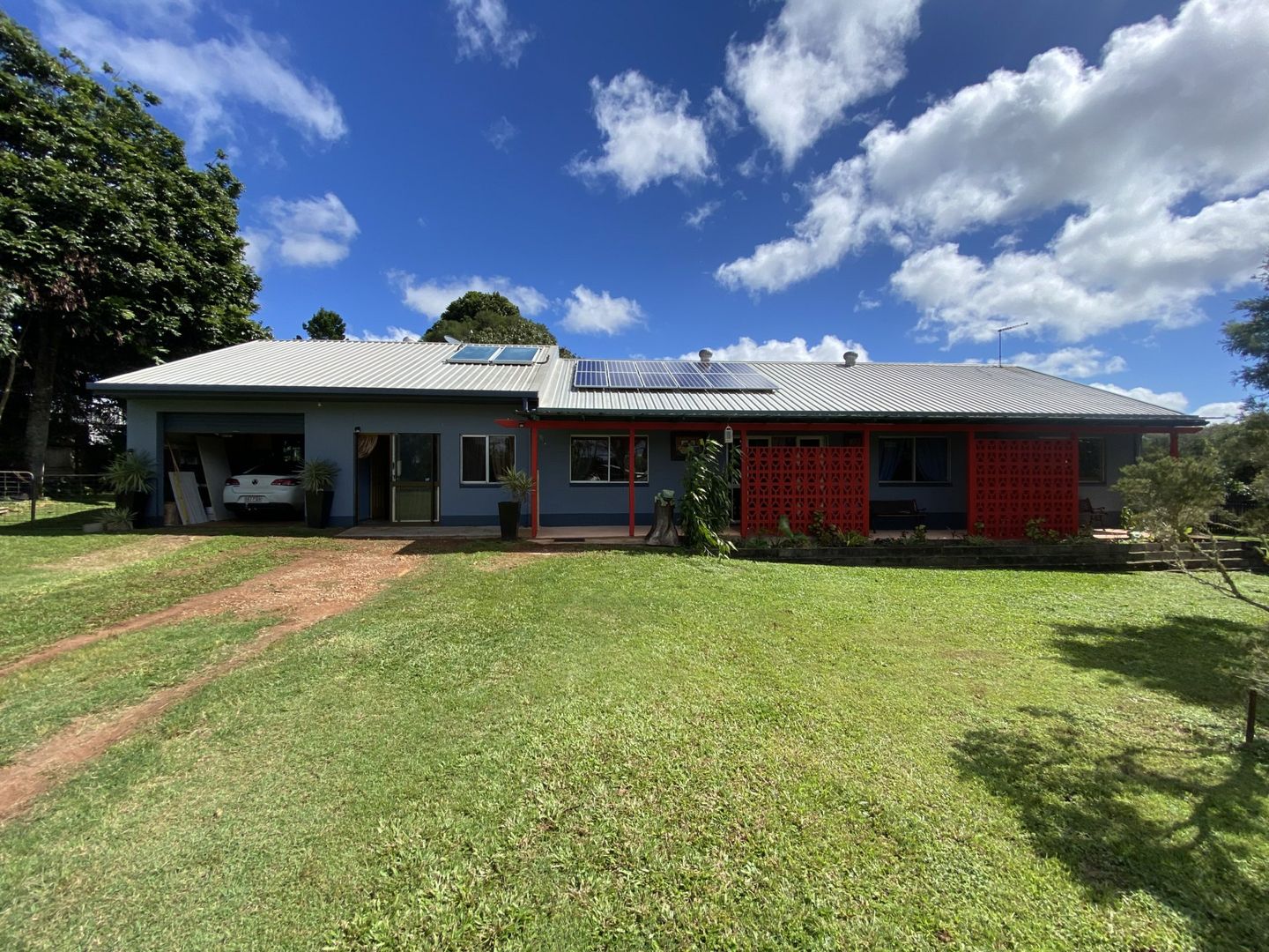 6 Poinsettia Close, Yungaburra QLD 4884, Image 1