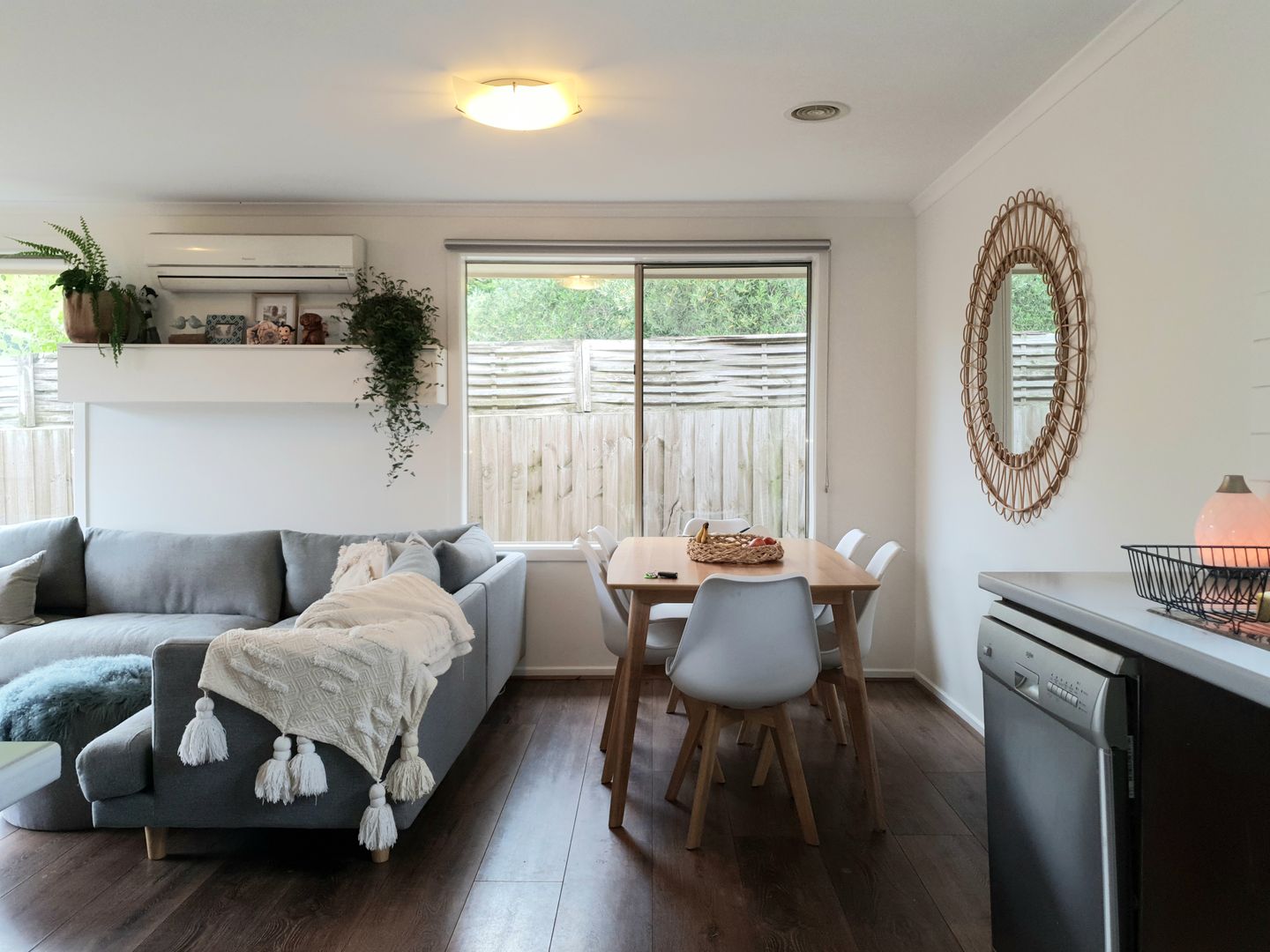 3 bedrooms Apartment / Unit / Flat in 5/82 East Road SEAFORD VIC, 3198