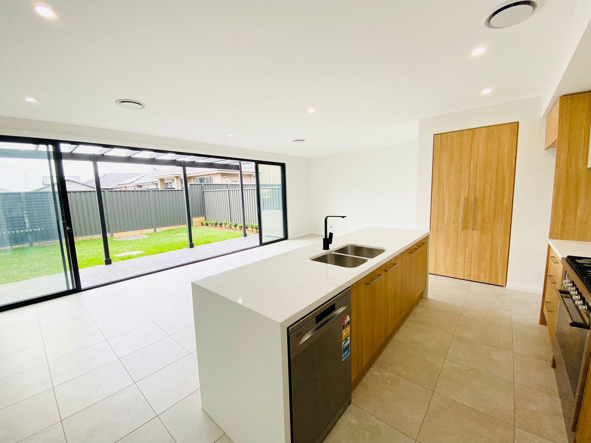 Lot 1607 Lillywhite Circuit, Oran Park NSW 2570, Image 1