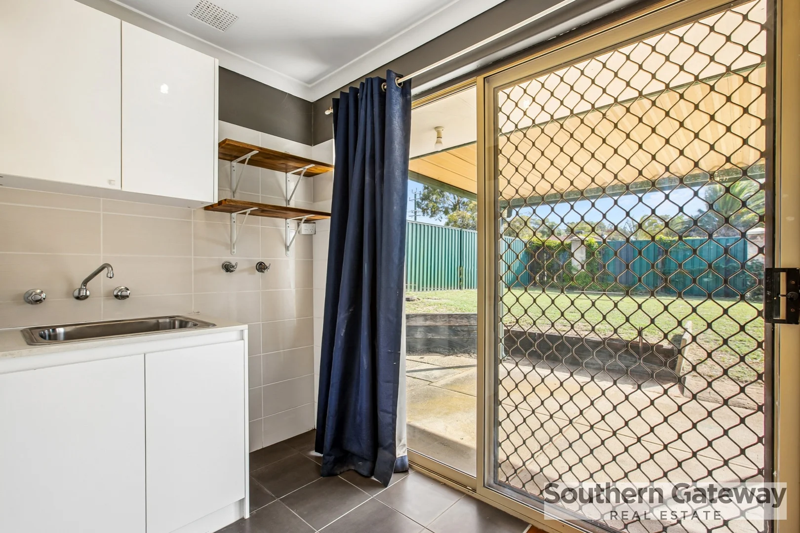 Additional image 16 of 22 Garrett Corner, Parmelia WA 6167