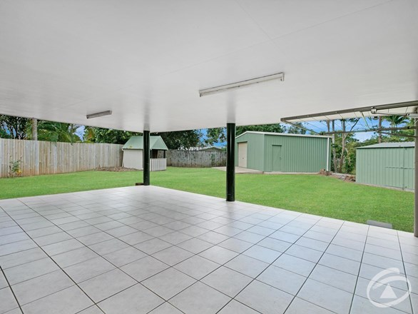 14 Pera Close, Bentley Park QLD 4869