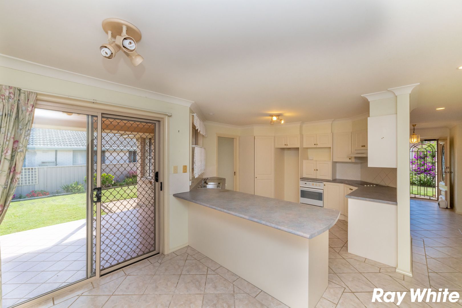 10 Paruna Court, Forster NSW 2428, Image 2