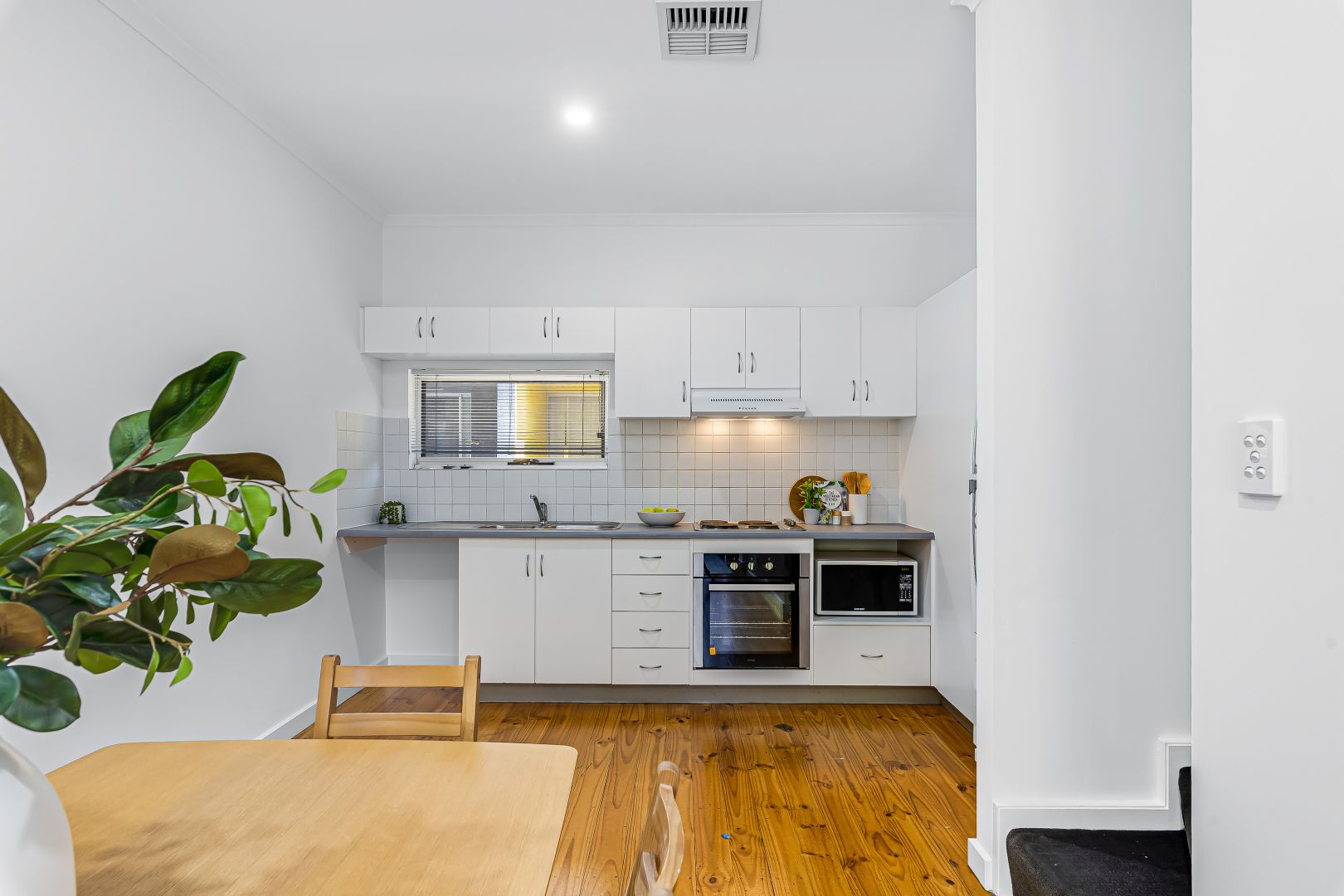 4/27 Cypress Street, Adelaide SA 5000, Image 2