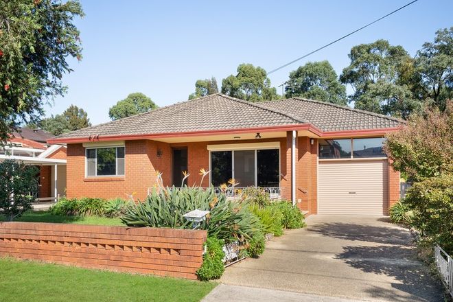 Picture of 17 Bird Avenue, LURNEA NSW 2170