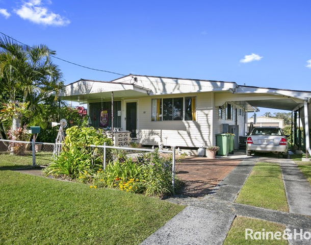 30 Tailor Street, Tin Can Bay QLD 4580